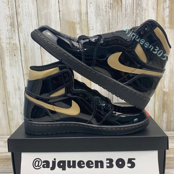 Air Jordan 1 Retro High OG Metallic Gold - Picture 3 of 6